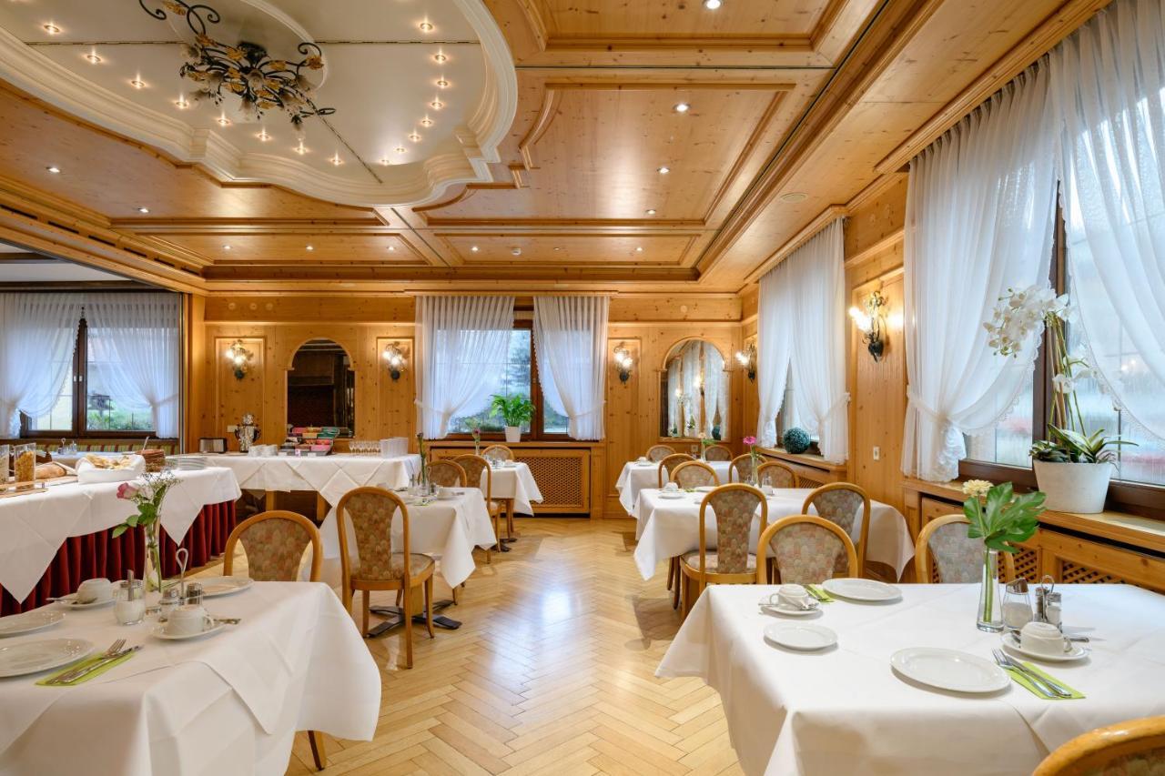 אוברקירש Ringhotel Garni Pflug מראה חיצוני תמונה